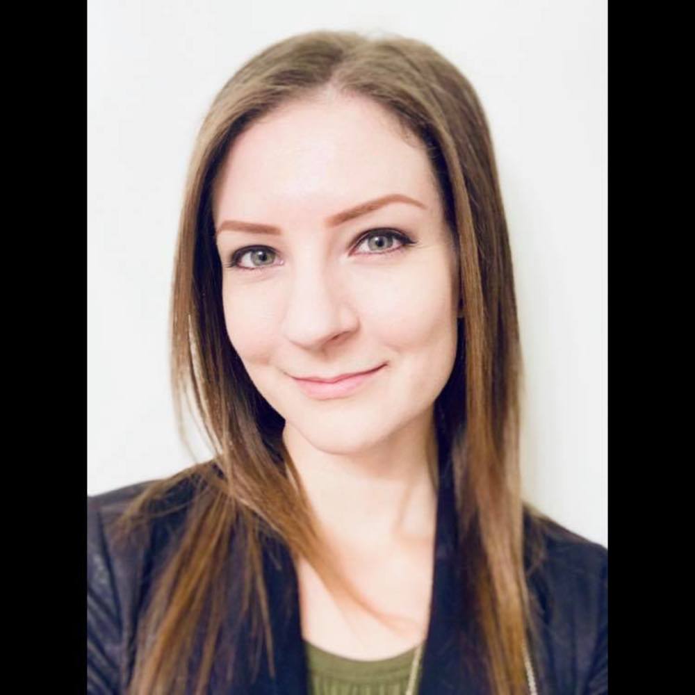 Meet your Posher, Leanne